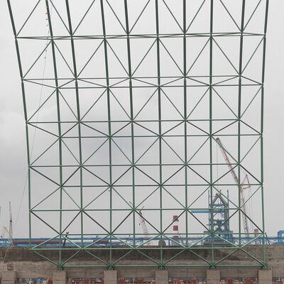 Alta resistenza alla corrosione Tracciato in acciaio prefabbricato Ideale per progetti di stazioni ferroviarie di struttura in acciaio Soluzione durevole e costruttiva